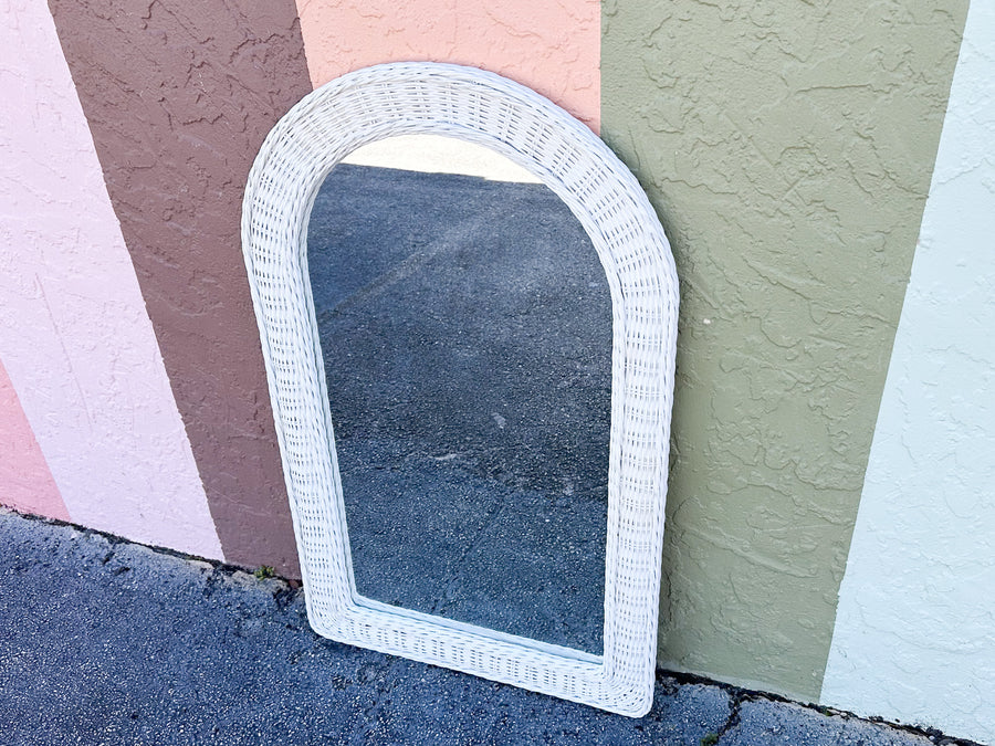 Sweet Wicker Arch Mirror