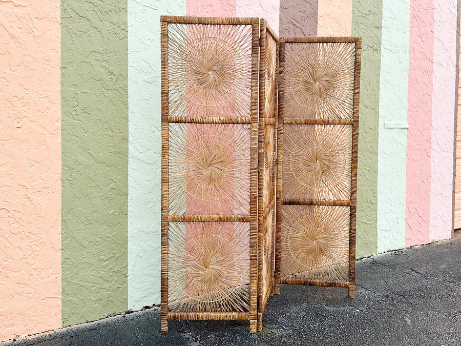 Rattan Medallion Screen