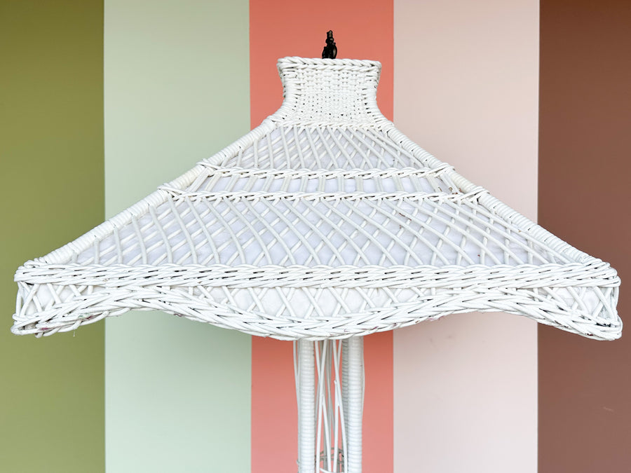Pagoda Style Wicker Floor Lamp