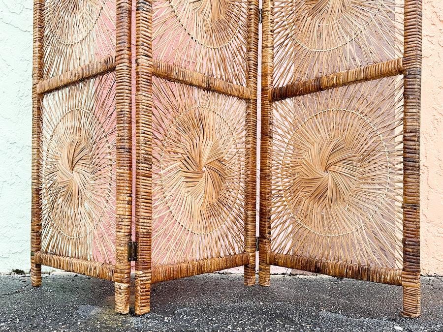 Rattan Medallion Screen