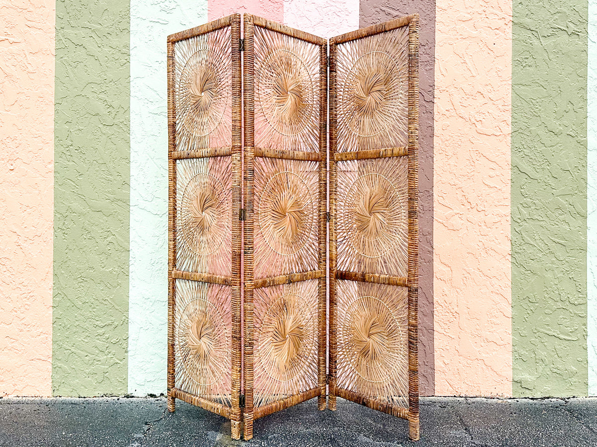 Rattan Medallion Screen