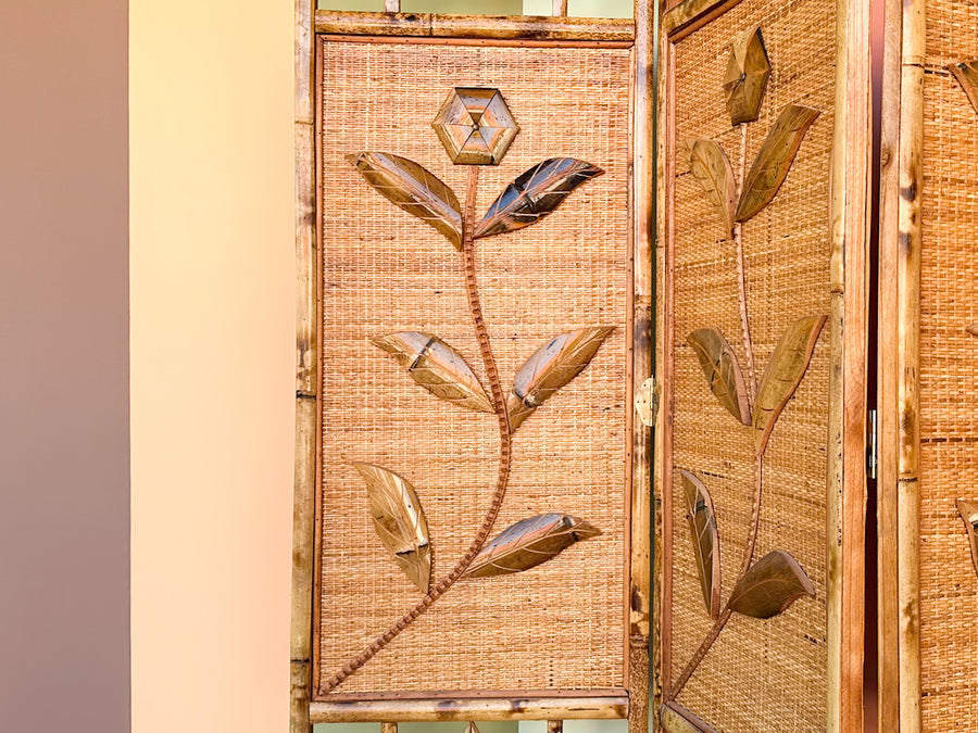 Tortoiseshell Rattan Flower Screen