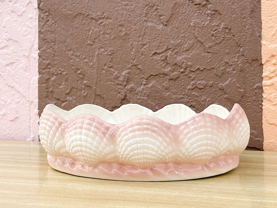 Pink Chic Shell Cachepot
