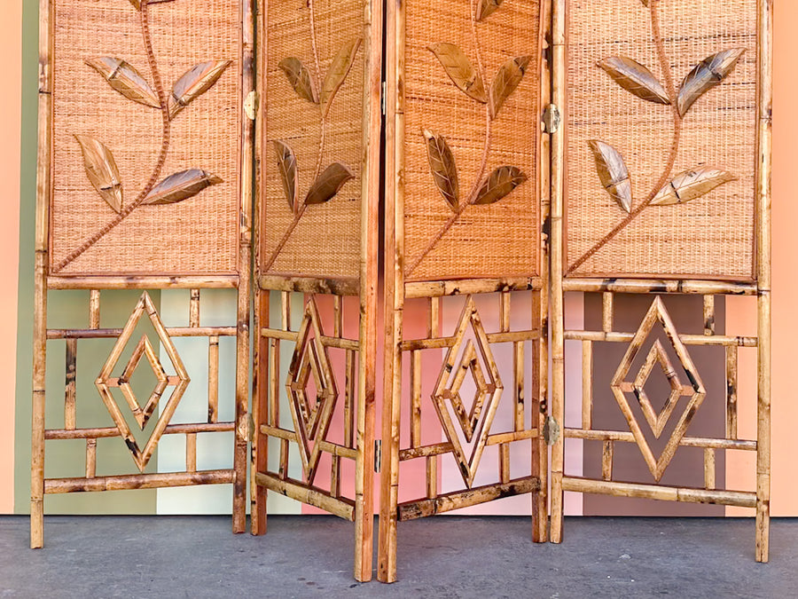 Tortoiseshell Rattan Flower Screen