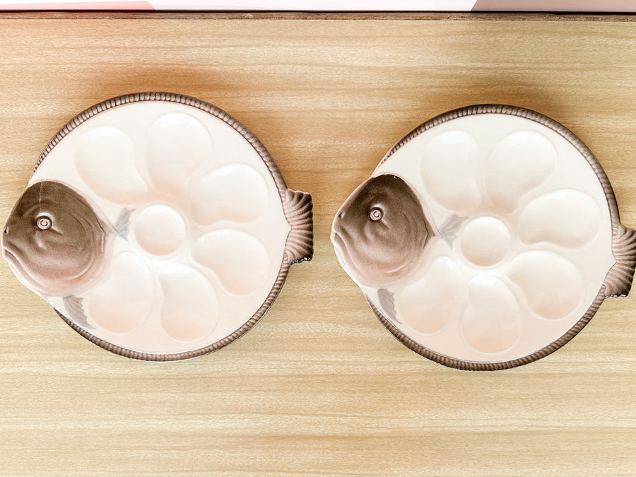 Set of Four Ivory French Fish Oyster Plates