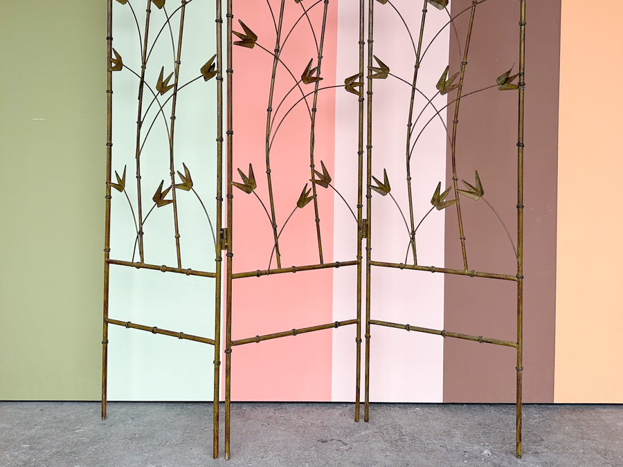Faux Bamboo Metal Flower Screen