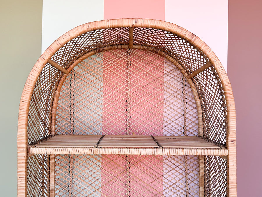 Island Style Rattan Arch Etagere