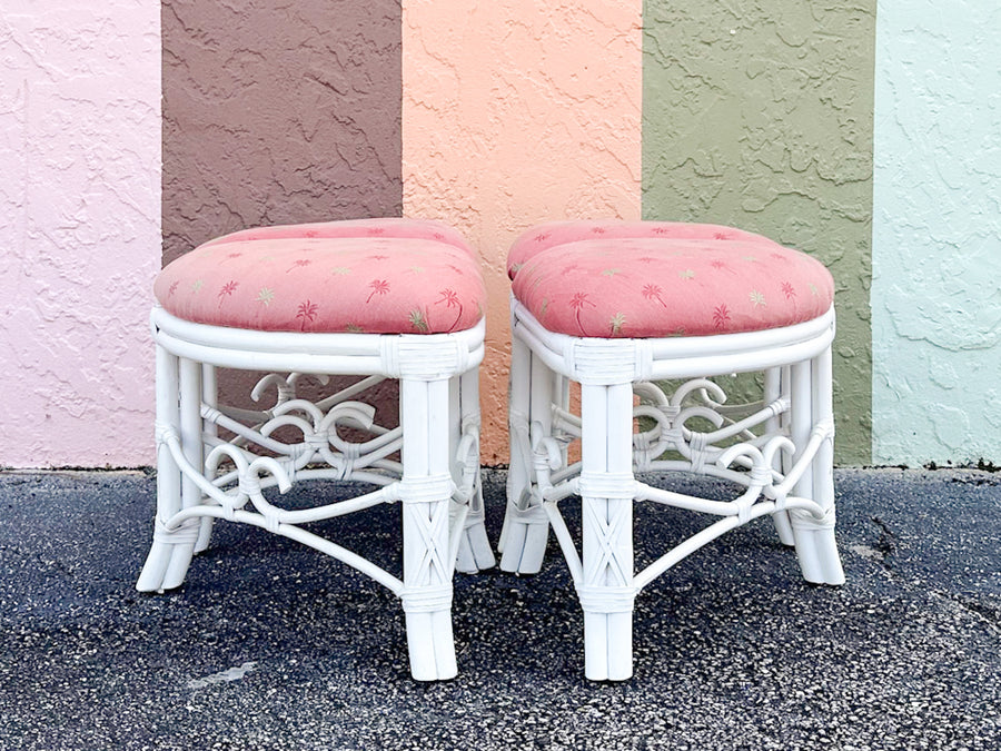 Clover Rattan Coffee Table with Stools