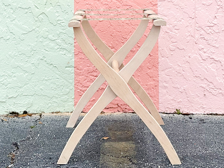 Ribbon Luggage Rack