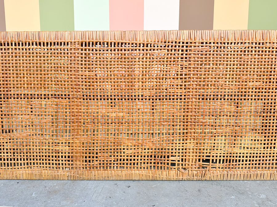 Coastal Style Rattan Sleeper Loveseat