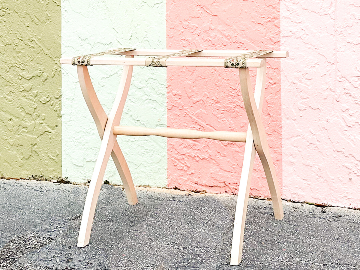 Ribbon Luggage Rack