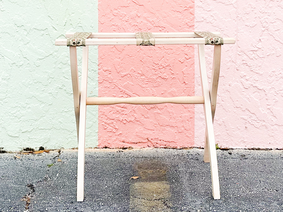 Ribbon Luggage Rack