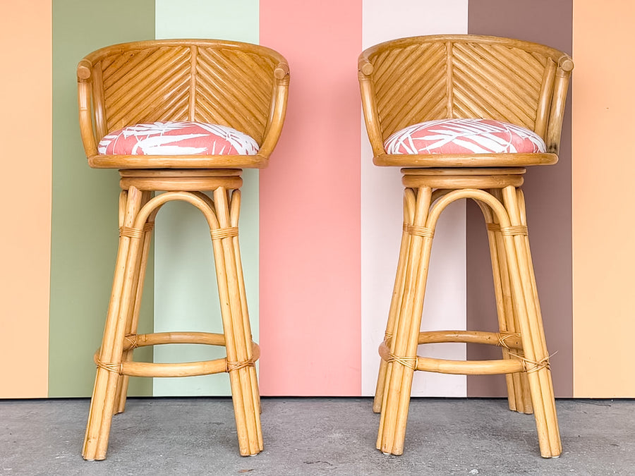 Island Chic Bamboo Bar and Stools