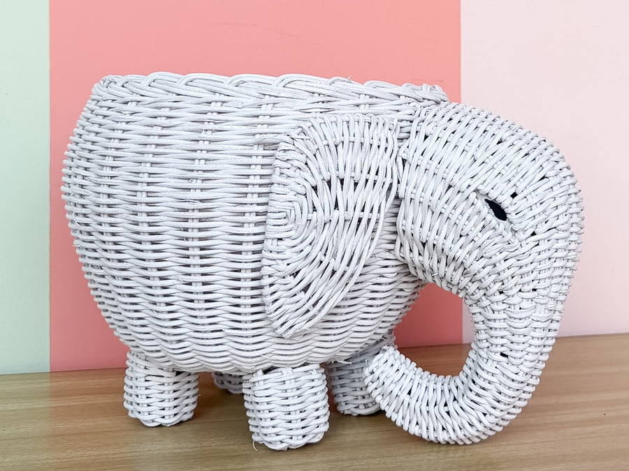 Wicker Elephant Cachepot
