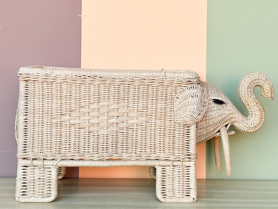 Wicker Elephant Cachepot