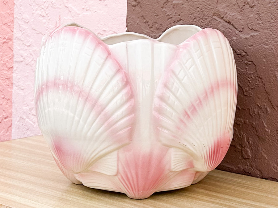 Large Pink Shellegance Cachepot