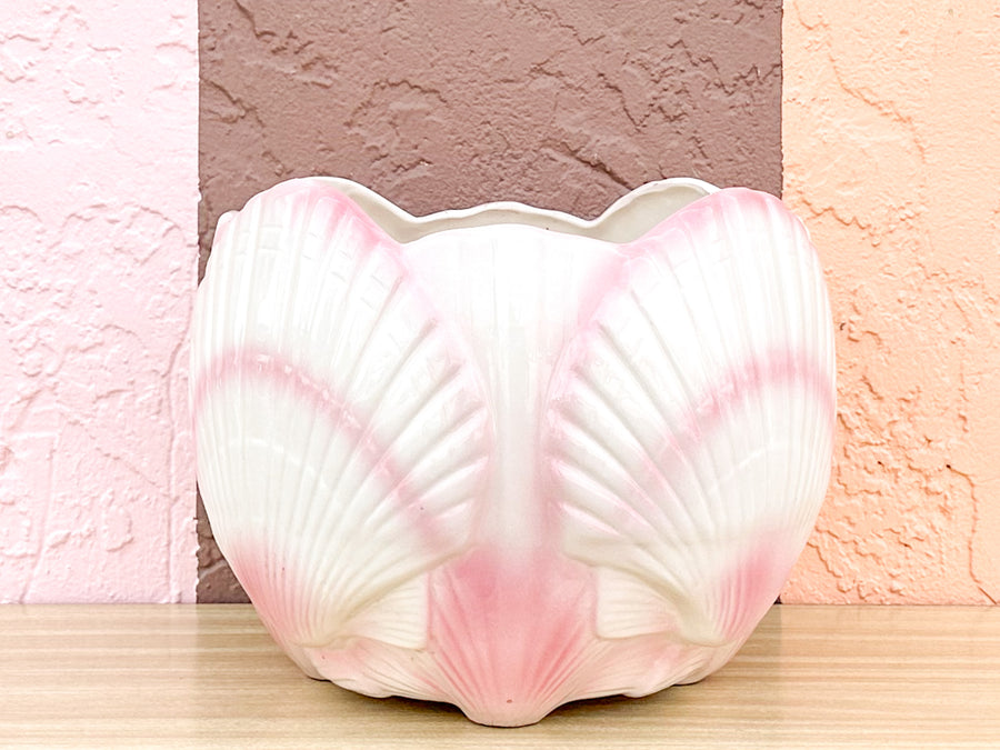 Large Pink Shellegance Cachepot