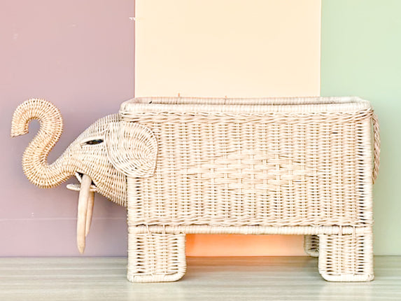 Wicker Elephant Cachepot