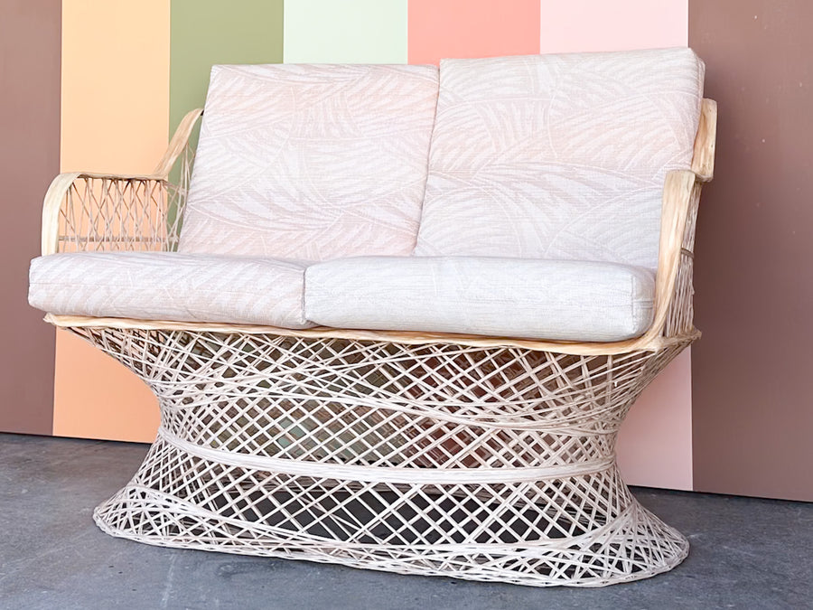Marbled Pink Webspun Loveseat