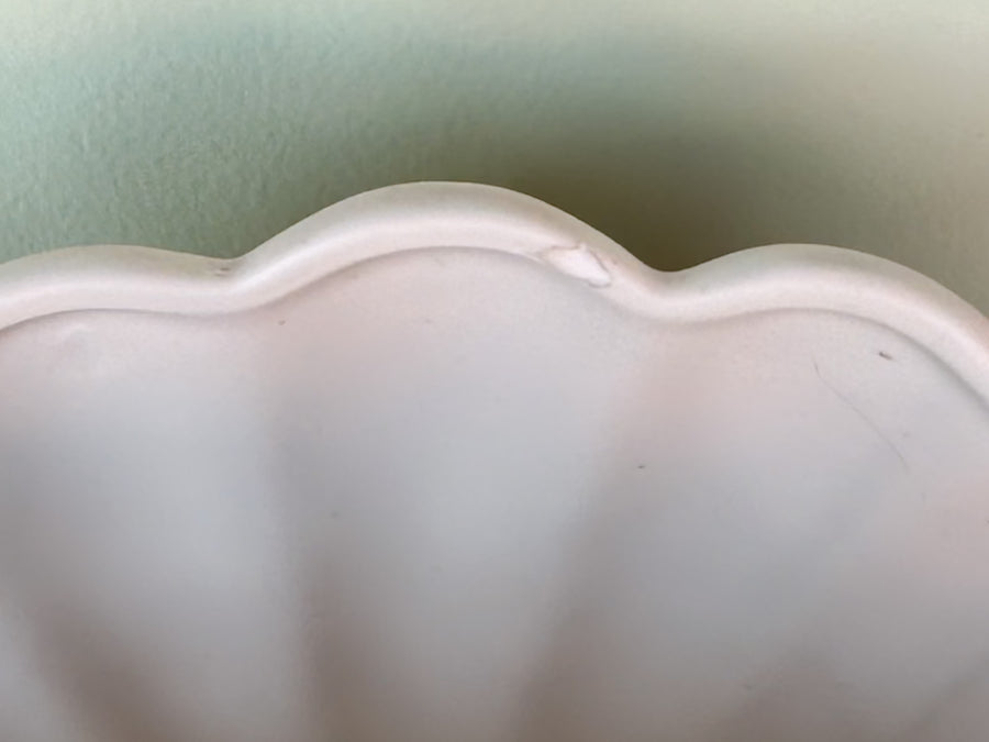 Fitz and Floyd Shell Vase