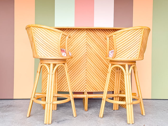 Island Chic Bamboo Bar and Stools