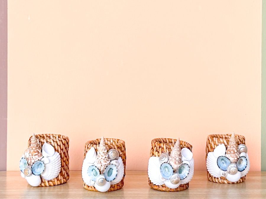 Set of Eight Shellegance Napkin Rings