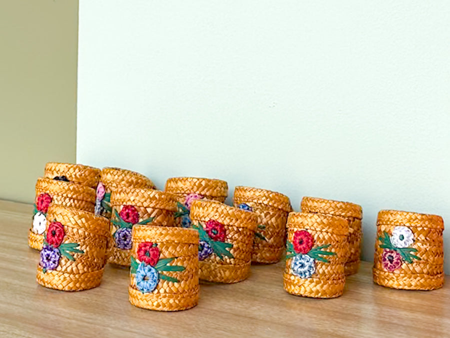 Set of Twelve Raffia Flower Napkin Rings