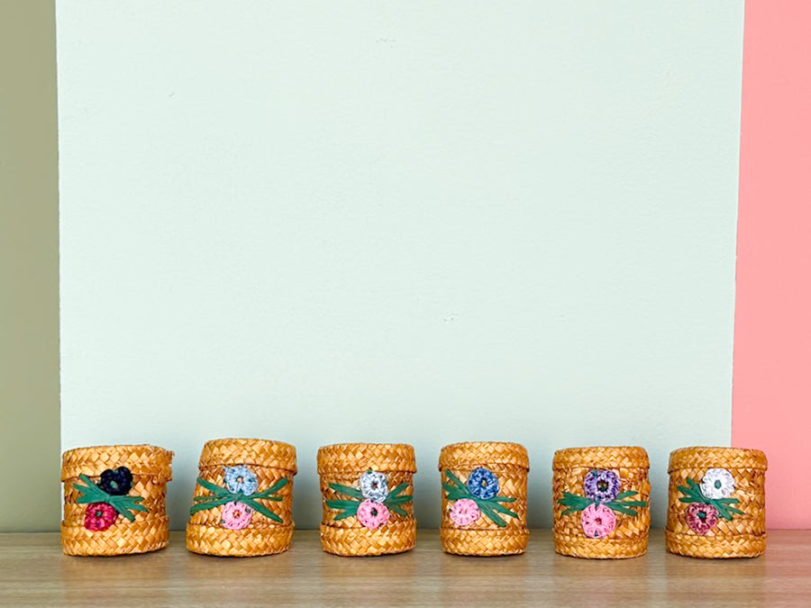 Set of Twelve Raffia Flower Napkin Rings