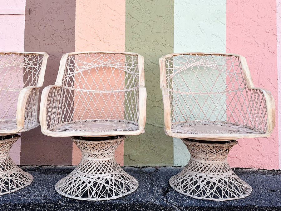 Marbled Pink Webspun Outdoor Dining Table