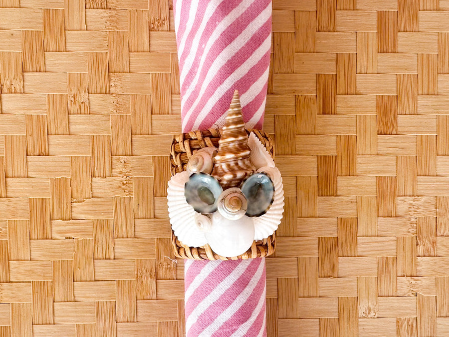 Set of Eight Shellegance Napkin Rings