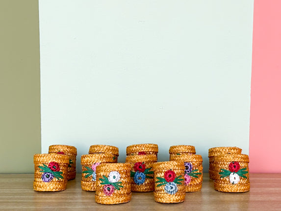 Set of Twelve Raffia Flower Napkin Rings