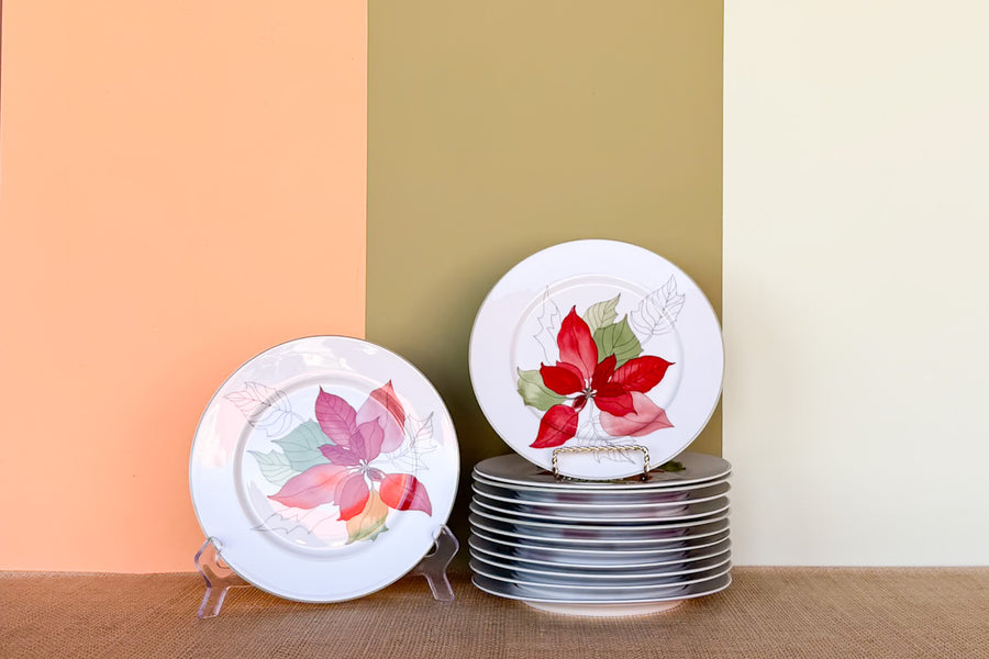 Set of Twenty Four Poinsettia Dinner Plates
