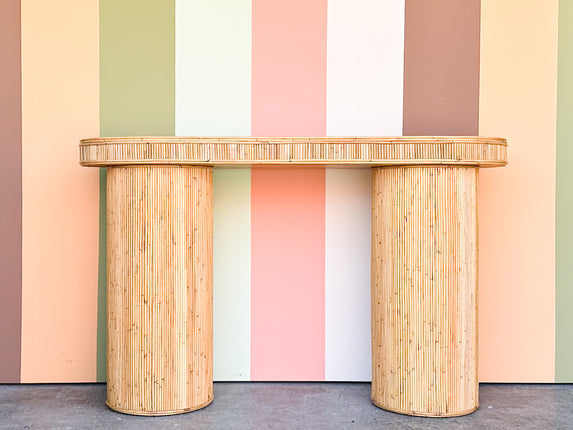 Pencil Reed Rattan Bar