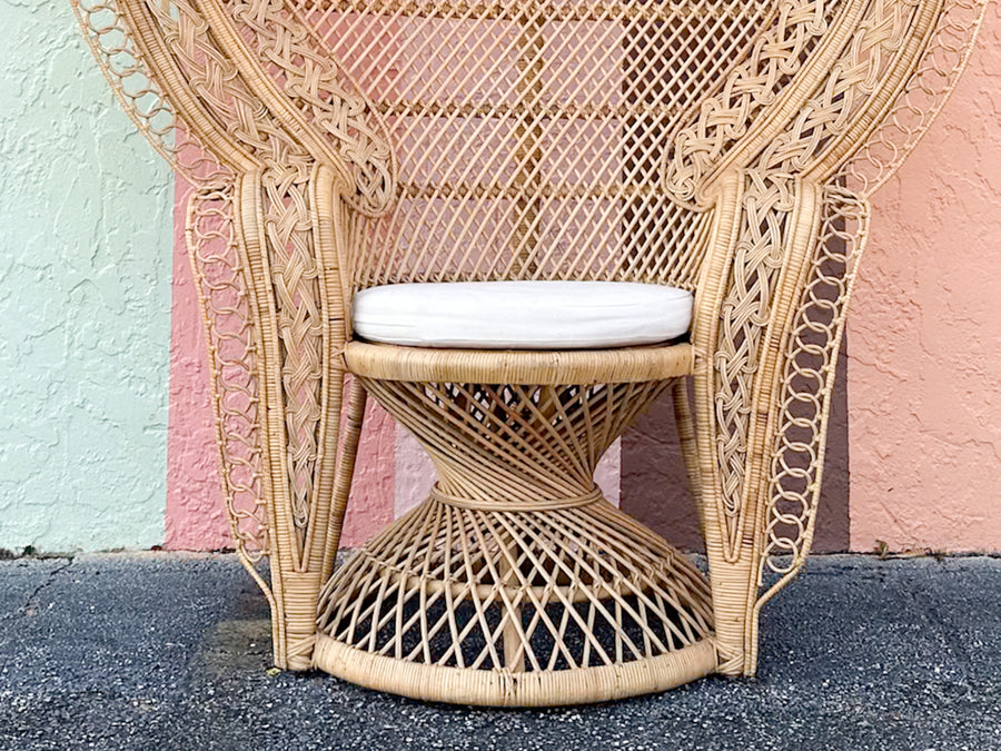 Natural Rattan "Queen" Peacock Chair