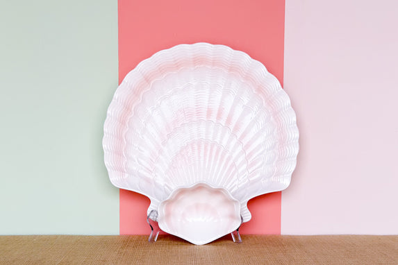 Japanese Clam Shell Chip and Dip