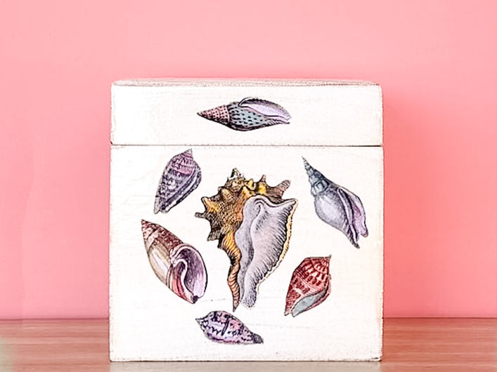 Shell Chic Decoupage Tissue Holder
