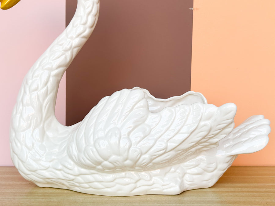 Sweet Swan Cachepot