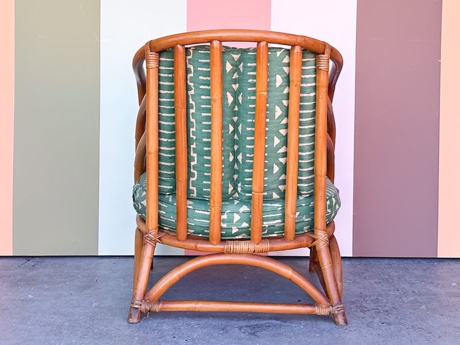 Cute Old Florida Rattan Barrel Chair