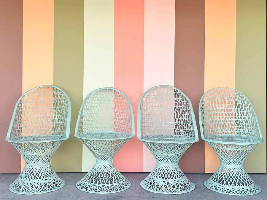 Seafoam Webspun Outdoor Dining Set