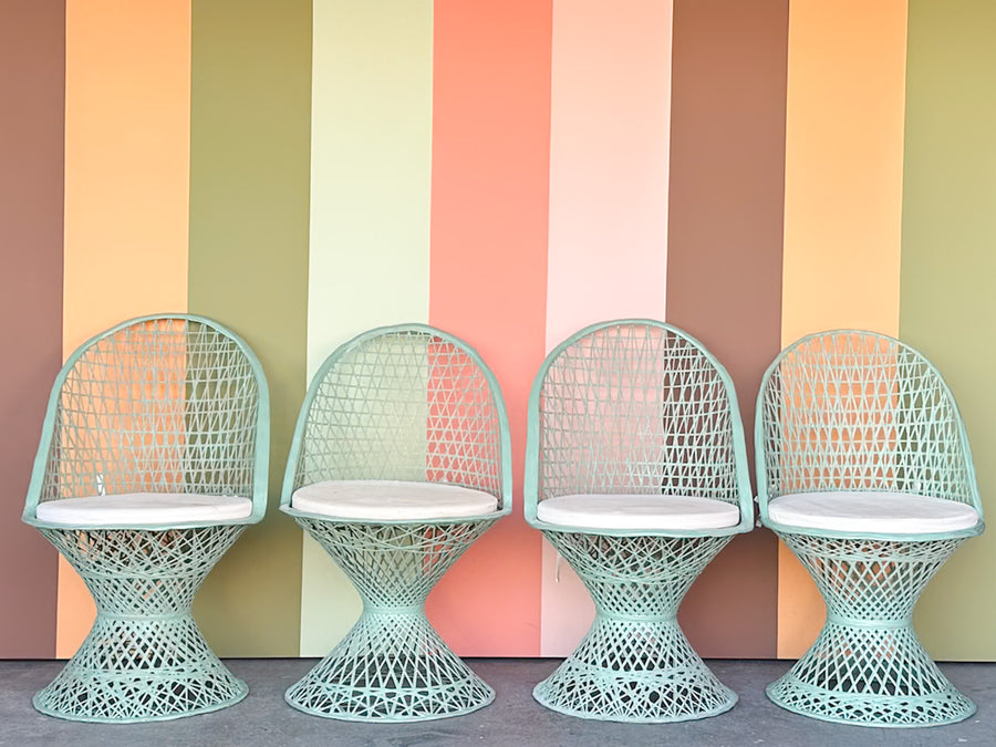 Seafoam Webspun Outdoor Dining Set
