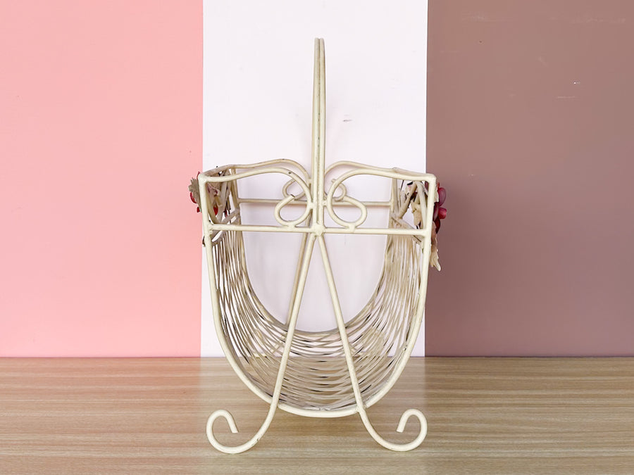 Granny Chic Tole Magazine Rack