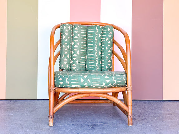 Cute Old Florida Rattan Barrel Chair