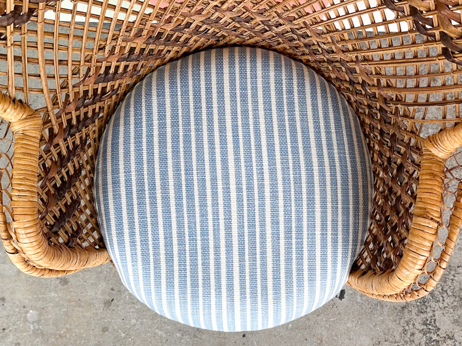 Sweet Rattan Child's Peacock Chair