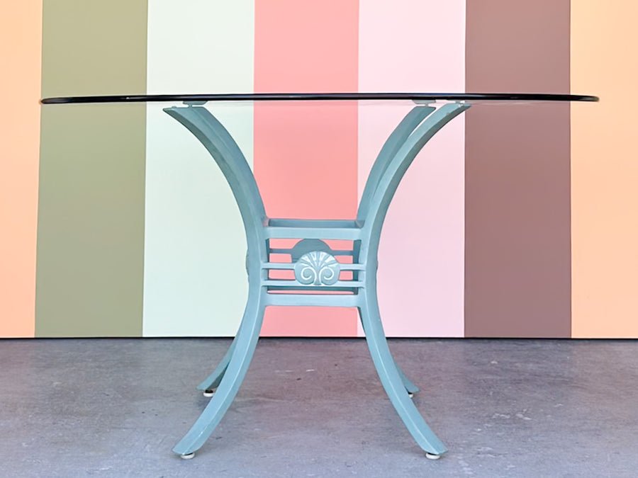 Palm Beach Chic Grotto Shell Back Outdoor Dining Set
