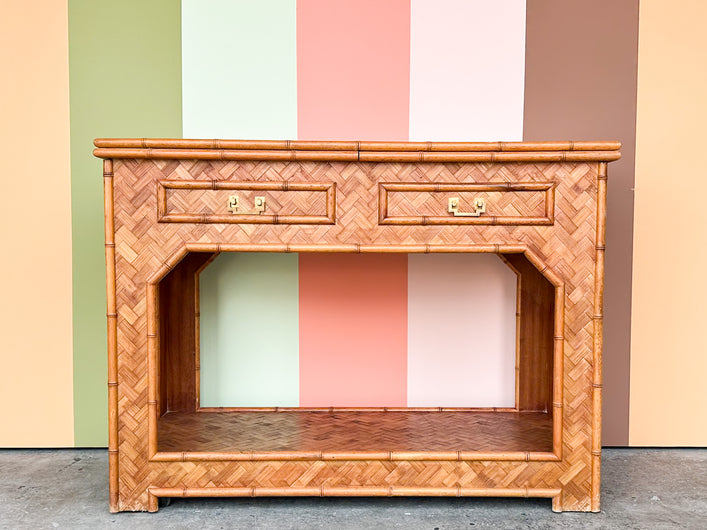 Island Style Parquet Rattan Bar