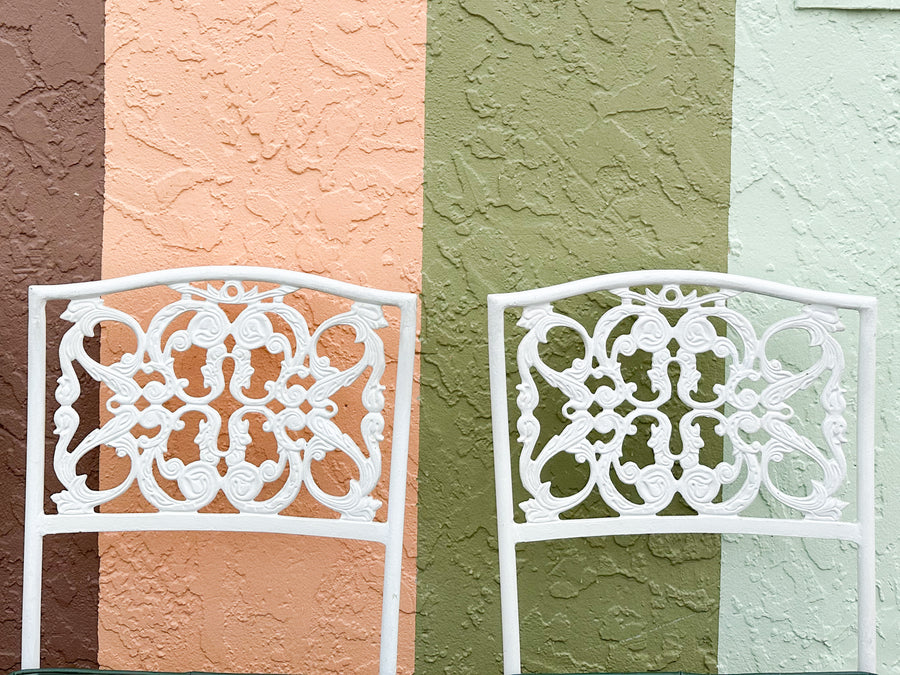 Palm Beach Chic Outdoor Dining Set
