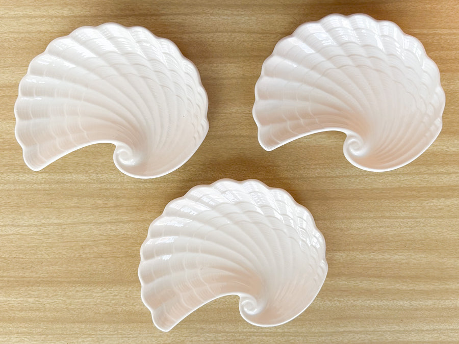 Set of Six Kips Bay Show House Shell Appetizer Plates
