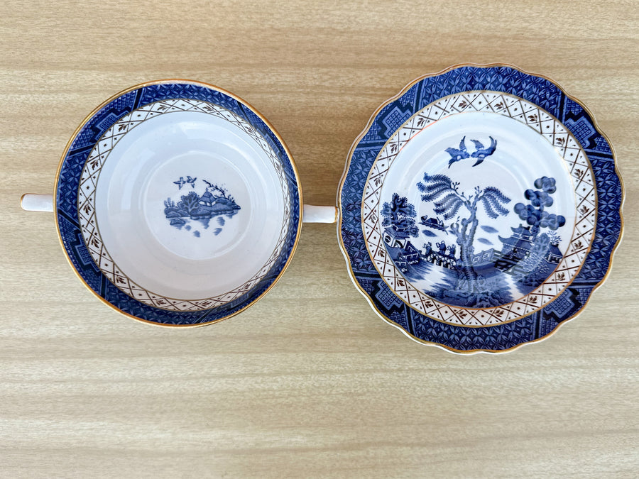 Blue and White Pagoda China Set