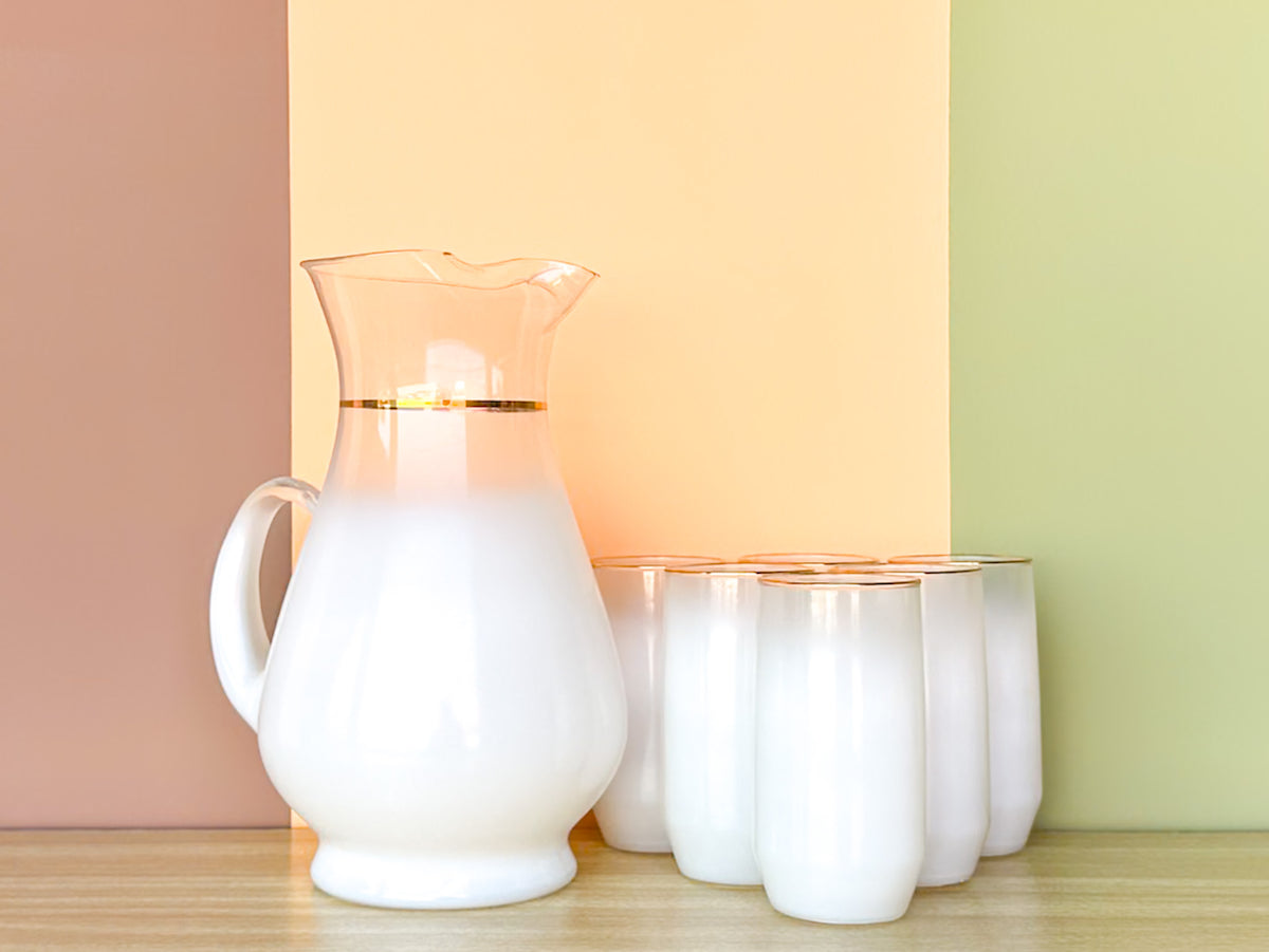 White Blendo Pitcher and Glassware Set