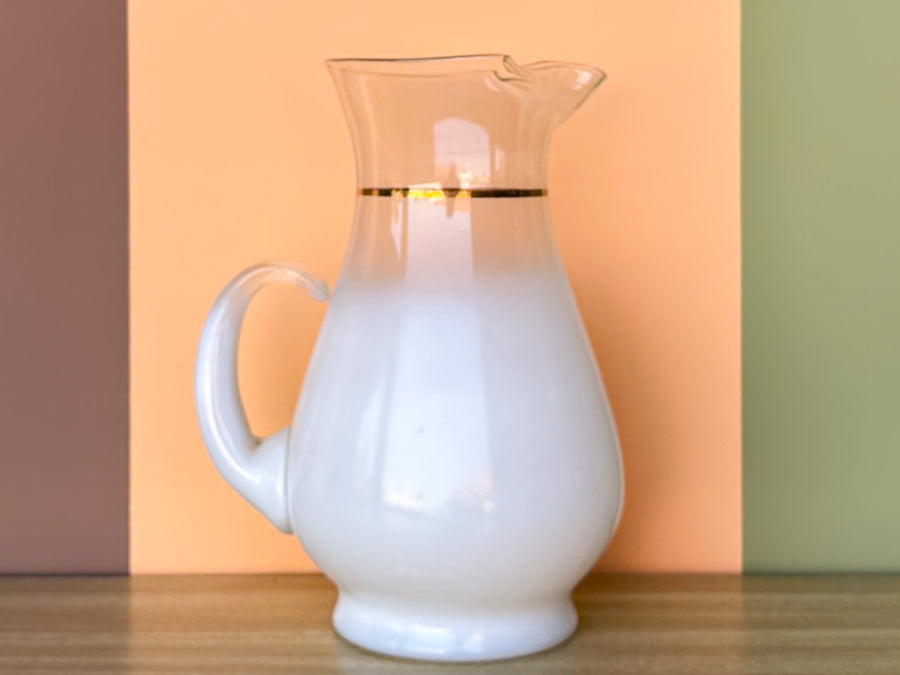 White Blendo Pitcher and Glassware Set